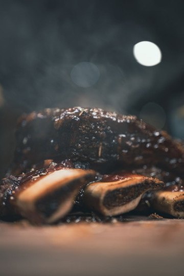 Slow-cooked beef ribs at MEAT30, Brussels