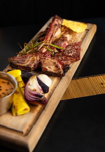 T-bone steak with grilled vegetables at MEAT30